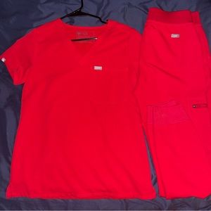 Figs Pop Red Scrub Set XS